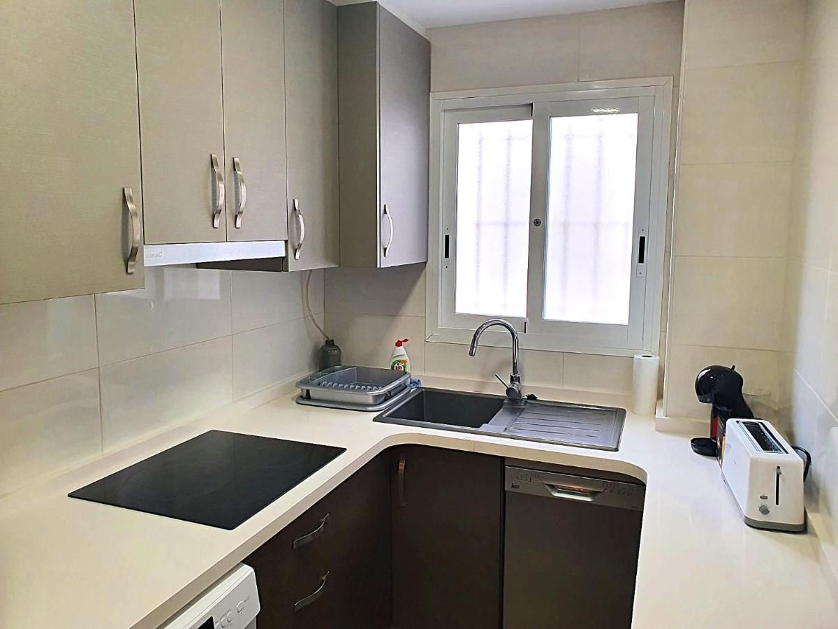 Newly Renovated Two Bedrooms Apartment In Villa Marina Benidorm Exterior foto